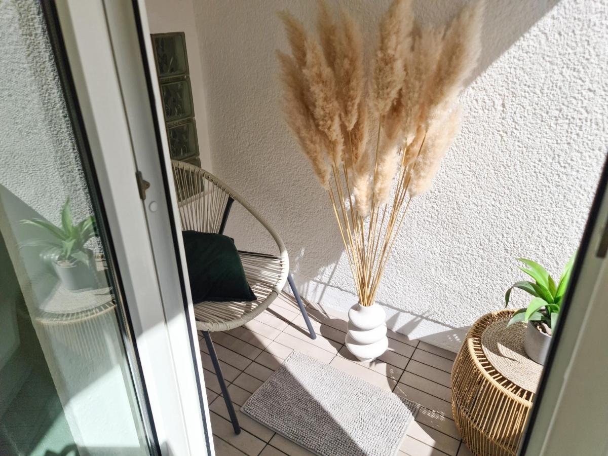 אסן Schoene Ferienwohnung Im Zentrum Mit Self Check-In Und Free Wifi מראה חיצוני תמונה